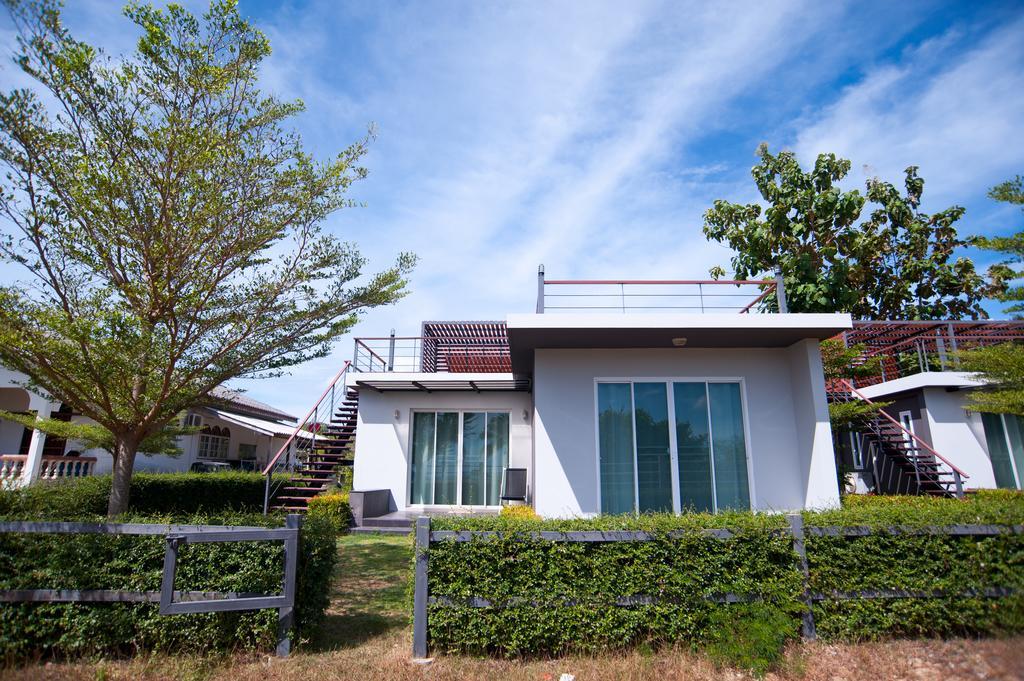 Sea Space Villa Phuket Rawai Luaran gambar
