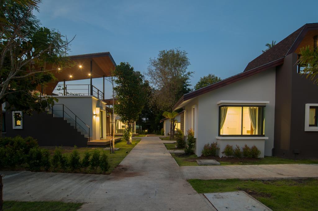 Sea Space Villa Phuket Rawai Luaran gambar